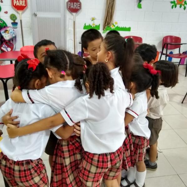 Estudiantes COLCARMEN